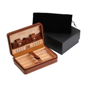 Humidor de Cigarros de Lujo Db Hecho a Mano con Encendedor, Estuche Rectangular Metálico para Accesorios de Fumar, Color Marrón - Product Image 1
