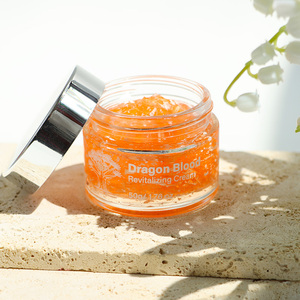<span class=keywords><strong>Crème</strong></span> Revitalisante au Sang de Dragon avec Extrait de Daemonorops Draco : Nourrissante en Profondeur, Protection de la Barrière Cutanée, Anti-Âge, Directement de l'Usine - Product Image 2