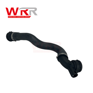 ท่อยางหม้อน้ำสำหรับ BMW E60 E61 525i 530i ท่อส่งน้ำหล่อเย็นเครื่องยนต์ส่วนล่างที่เชื่อถือได้ ท่อเทอร์โมสตัท - Product Image 3