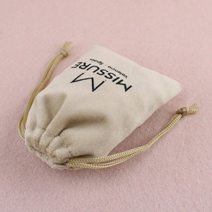 Custom luxury soft velvet drawstring pouch bag with custom logo printed for rings jewelry packaging - Product Image 4