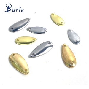 Señuelo de pesca tipo cuchara metálica con punta de barra blanca, con purpurina, diseño de boca de caballo, anzuelo simple, 9*18/10*23mm, venta al por mayor - Product Image 1