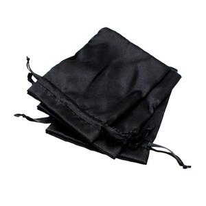 Sac à cordon personnalisé en satin noir avec ruban noir, sac à perruque en soie, sac anti-poussière, vente en gros - Product Image 4