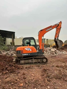 รถขุดดินขนาดเล็ก DOOSAN DH60 มือสอง ราคาประหยัด รุ่นเกาหลี DH 60 6 ตัน 6T แบบตีนตะขาบ พร้อมเครื่องยนต์ Yanmar และชุดเกียร์ - Product Image 3