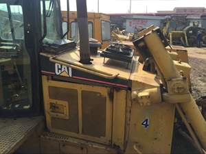 Bulldozer Caterpillar D6R Usado, Fabricado en Japón, Tractor de Cadena D3-D7 con Capacidad de Empuje de 5.61m - Product Image 6