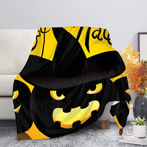 Couverture en polaire corail épaisse et douce personnalisée pour Halloween, vente en gros de textiles de maison pour l'hiver et Noël - Product Image 3