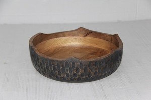 Ensemble de vaisselle élégant avec revêtement en émail noir Grand bol de service à soupe profond Mangue naturelle Acacia Classiques en bois faits à la main Inde - Product Image 6