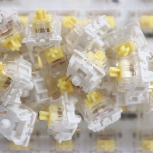 GATERON KS-9 Gói Bán Lẻ <span class=keywords><strong>3</strong></span> Pin Tuyến Tính Màu Vàng Pro 35 Chiếc Mỗi Gói Công Tắc Bàn Phím Cơ Chơi Game Tự Làm RGB SMD 50G - Product Image 3