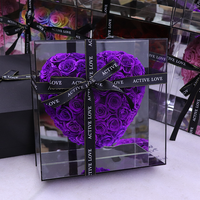 Miroir de luxe en forme de coeur préservé Rose boîte acrylique florale durable pour les cadeaux de remise des diplômes de Noël de la Saint-Valentin des femmes