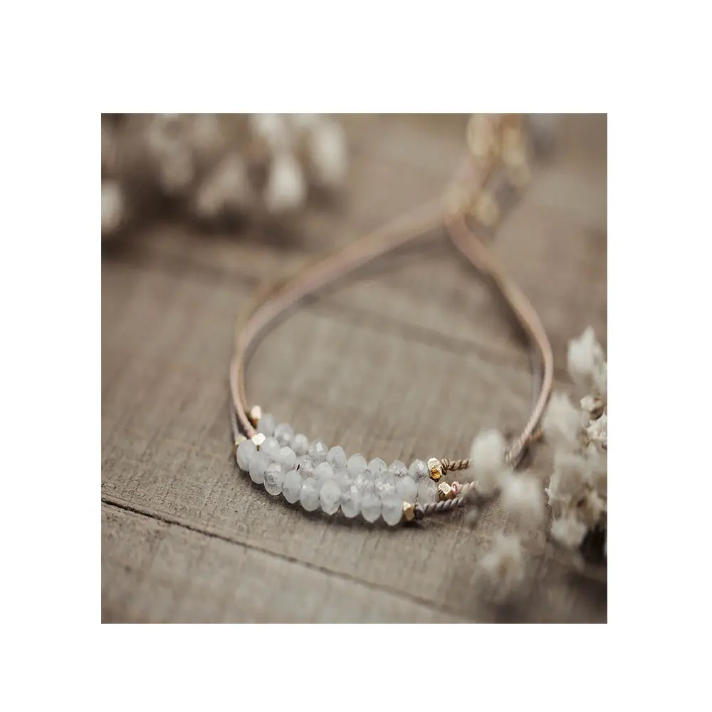 Offre Spéciale Bracelet minuscule réglable en soie de perles de cristal de pierre de lune délicate pour les femmes