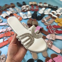 Sandales plates pour femmes en gros du fabricant – Nouveauté été, grandes tailles, tendance et confortables, modèles variés
