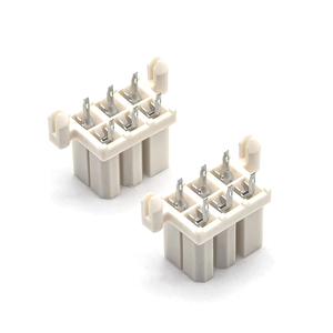 Connecteur femelle 5557 WAFER 4,2 mm pour carte à carte, 2*3P, DIP 180 degrés avec poteaux de positionnement, PA66, emballage en tube beige - Product Image 1