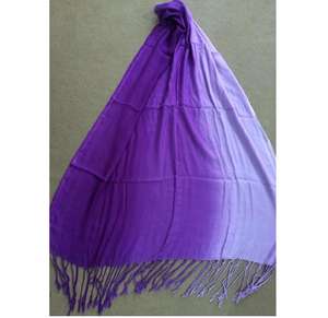 Haute qualité européen imprimé rayonne coton Pashmina 3 tons dégradé doux confortable armure toile franges légères pour adultes printemps - Product Image 1