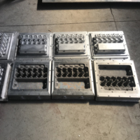 Ligne de production entièrement automatique de barquettes/cartons à œufs en papier de type marocain, moules de formage 4/8/16/32, processus CNC, certifié ISO9001