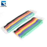 Attaches de câble auto-agrippantes par attaches de câble combinées multicolores Fixation des sangles de câble Sangles à crochets et à boucles réutilisables Gestion des fils