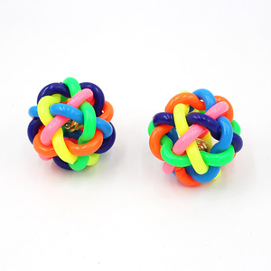 Venta al por mayor Rainbow Color <span class=keywords><strong>Dog</strong></span> Juguetes de goma con campana - Product Image 3