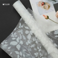 Kertas Pembungkus Bunga Botani Matte Frosted Tahan Air 56cm Transparan Motif Daun Buket Kado Perlengkapan Florist Grosir