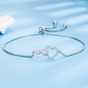 Colección Hyperbola, Pulsera de Cadena y Eslabones de Aleación de Zinc con Cristales y Diamantes de Imitación - Regalo - Product Image 6