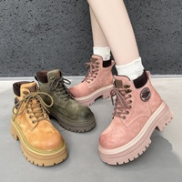 Bottes mi-mollet en cuir véritable à talon dissimulé et semelle épaisse, nouvelle collection automne 2025 pour femme, tendance et polyvalentes, rose