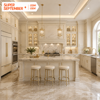 Meubles de cuisine modulaires de luxe sur mesure, design orné blanc crème, pour projet de villa, ODM