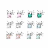 Boucles d'oreilles en cristal vert, fleur, clous d'oreille, jolies boucles d'oreilles en forme de fleur