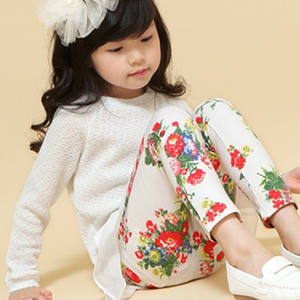 Venta al por Mayor de Ropa Infantil, Pantalones con Estampado Floral de Estilo Chino Tradicional para Niñas Bebés de China - Product Image 1