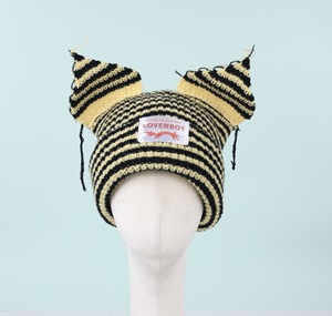 หมวกบีนนี่อะคริลิคทรงโอเวอร์ไซส์แบบออกแบบได้ตามต้องการหูแมวจิ้งจอกถักแบบหนาลายตัวอักษรให้ความอบอุ่นในฤดูหนาวสำหรับผู้ชายผู้หญิงสำหรับการเดินทาง - Product Image 6