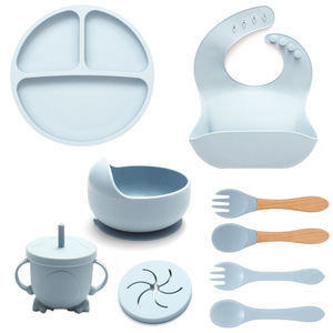 Ensemble de <span class=keywords><strong>vaisselle</strong></span> pour enfants en silicone de qualité alimentaire, sûr, avec bavoir, cuillère, fourchette, bol à manger - Product Image 5