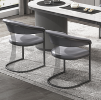 Chaises de salle à manger en velours noir rembourrées de style moderne, chaise de salle à manger de luxe moderne pour hôtel