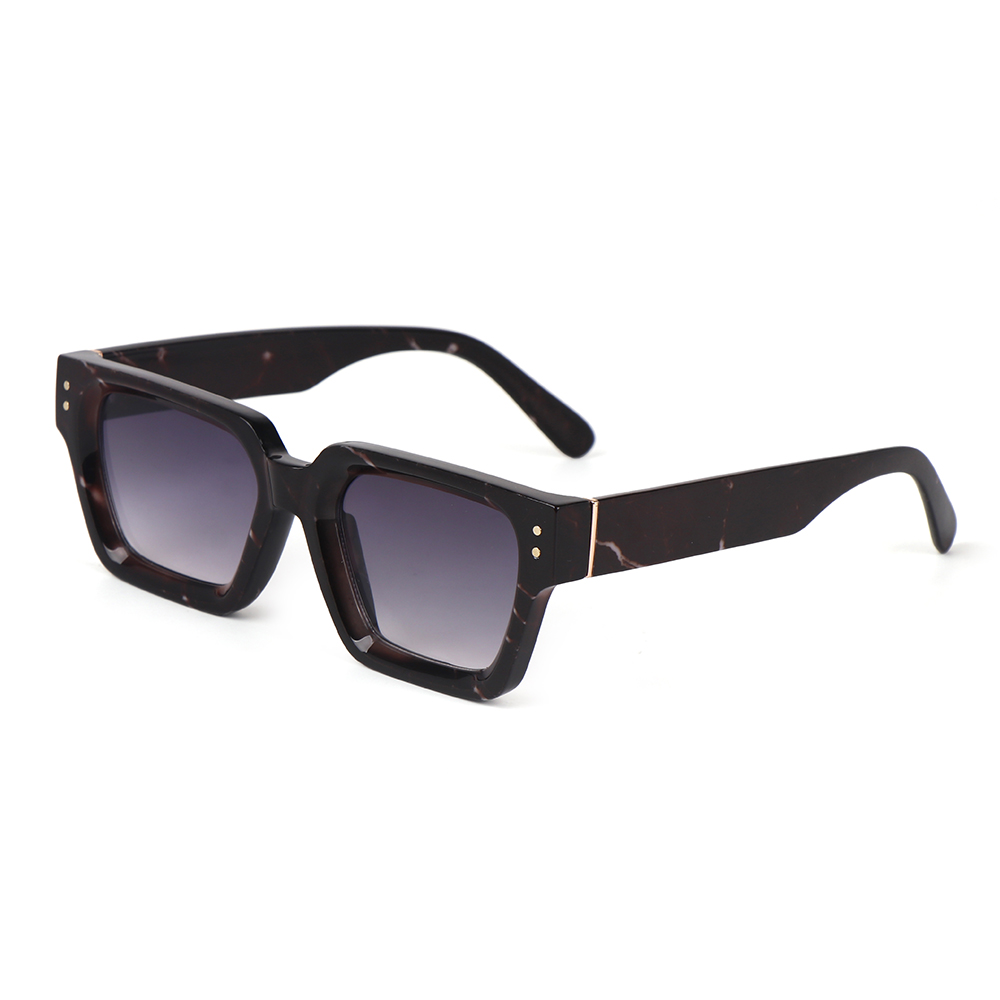 Marbled frame with gradient gray PC lenses
