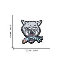 Broche en alliage de zinc émaillée avec motif de loup-garou pour vêtements, sacs, décoration d'Halloween