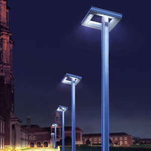 Lampadaire Solaire LED de Jardin 2700K Blanc Chaud Doux en Laiton IP66 avec Détecteur de Mouvement pour Extérieur, Angle de Faisceau 144°, Garantie 10 Ans - Product Image 4