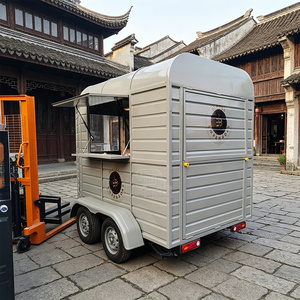 Camion de restauration à design unique avec fenêtre de service, sur commande personnalisée, remorque de traiteur - Product Image 2