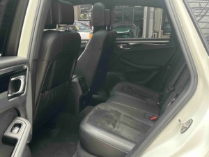 Vehículo SUV Compacto de Lujo Usado, Turbo, 2018, Marca Ma-can, <span class=keywords><strong>Gasolina</strong></span>, para Exportación Global - Product Image 4
