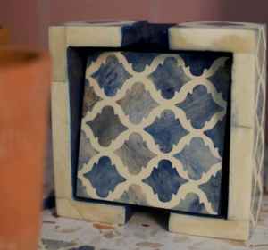 Posavasos de nogal con incrustaciones de hueso clásico de lujo, conjunto decorativo, patrón blanco y negro a rayas moderno, ecológico para uso en el hogar y la Oficina - Product Image 2