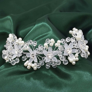 Diademas hechas a mano con perlas de cristal y flores, <span class=keywords><strong>tocados</strong></span> de hojas, <span class=keywords><strong>tocados</strong></span> <span class=keywords><strong>para</strong></span> novia, accesorios <span class=keywords><strong>para</strong></span> el cabello de boda - Product Image 1