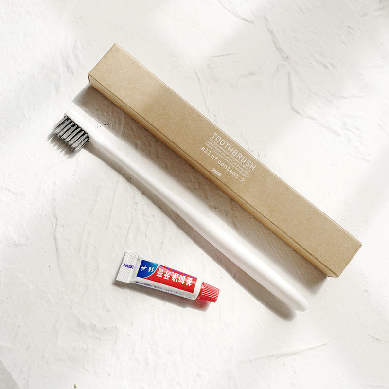 Brosse à dents b (brosse à dents blanche 3g meganet)