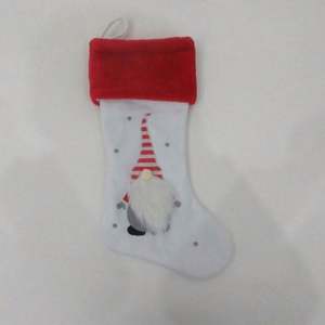 Nouvel Arrivage Chaussettes de Noël en Peluche avec Broderie Poupée Sans Visage Sac Cadeau Bonbons Vente en Gros Chaussettes de Noël - Product Image 3