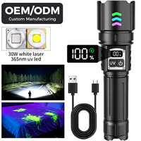 Lampe torche tactique 2-en-1 super lumineuse 30W avec laser blanc + lumière UV noire 365nm rechargeable pour inspection des taches d'animaux et chasse