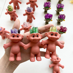 ตุ๊กตาคลัสเตอร์คริสตัลธรรมชาติคริสตัลน่ารักสำหรับงานฝีมืออเมทิสต์ออร่าควอตซ์ - Product Image 1