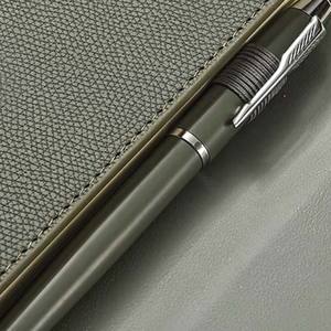 Set Hadiah Bisnis 3-in-1 Logo Kustom Promosi, Kotak Notebook A5 Eksekutif Kelas Atas, Pulpen Hadiah Tahan Lama - Product Image 3