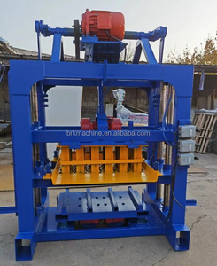 QTJ4-40 अर्ध स्वचालित खोखले ब्लॉक मशीन छत के फर्श के लिए ऑहर्डिस कंक्रीट ब्लॉक बनाती है