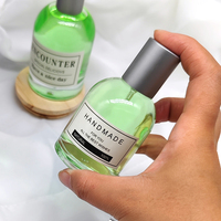 Ensemble complet de flacons de parfum avec marquage à chaud et pulvérisateur à pompe, logo personnalisé, emballage en verre transparent/couleur personnalisée, options de taille personnalisées