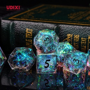 Ensemble de dés en résine Udixi à logo personnalisé, polyédriques, pour RPG, Donjons et <span class=keywords><strong>Dragons</strong></span>, à bords tranchants, motif de tableau magique - Product Image 1