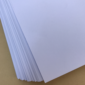 Indonesia fábrica de papel <span class=keywords><strong>50</strong></span> 58 60 68 70 78 80gsm sin recubrimiento de papel <span class=keywords><strong>offset</strong></span> sin madera en rollo - Product Image 3