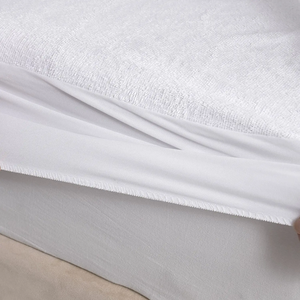 Yüksek kalite beyaz Premium hipoalerjenik Terry bez geçirimsiz yatak örtüsü su geçirmez yatak pedleri koruyucular - Product Image 4