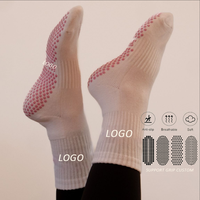 Chaussettes de Pilates personnalisées à impression numérique avec grip, en coton, pour femmes, avec logo sur le revers, options de couleurs, pour la pédicure et le fitness