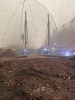 Dôme gonflable moderne en résine PVDF pour sites sportifs, structure de fondation soutenue par l'air