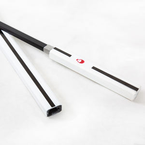 Épée d'anime élégante en PU blanc sécurisée - Accessoire de cosplay avec des accents noirs complexes - Product Image 5