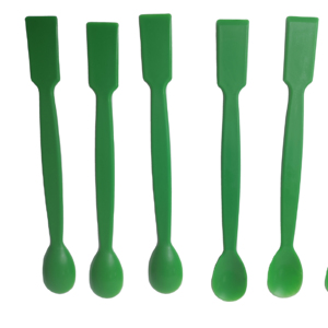 Cuillères de mesure en plastique jetables à queue carrée à deux extrémités pour laboratoire médical et usage domestique pour poudre de médicament liquide - Product Image 1