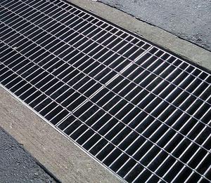 Rejilla <span class=keywords><strong>de</strong></span> acero para exteriores galvanizada por inmersión en caliente, parrilla <span class=keywords><strong>de</strong></span> malla <span class=keywords><strong>de</strong></span> barra <span class=keywords><strong>de</strong></span> carbono dentada antideslizante duradera, anticorrosión - Product Image 6